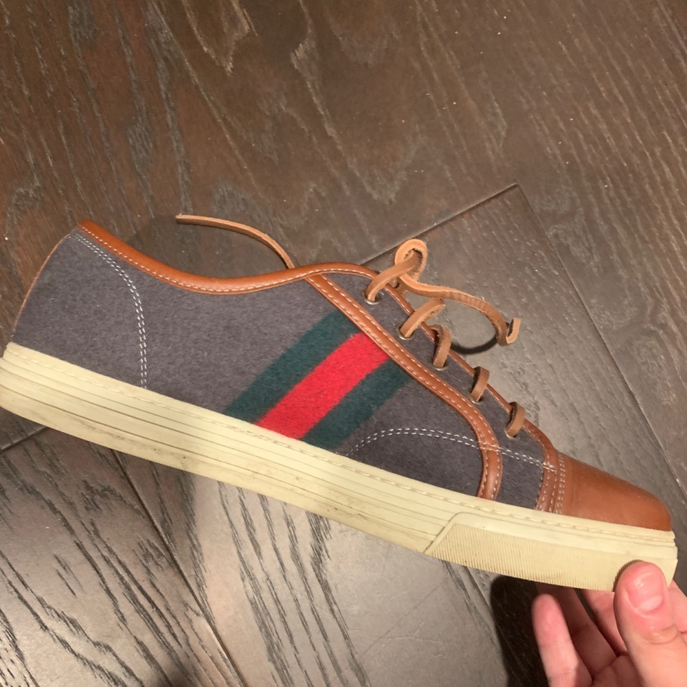 Gucci low top sneaker 100% authentic